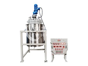 300L不銹鋼油浴電加熱加氫反應(yīng)釜已完工發(fā)往德陽