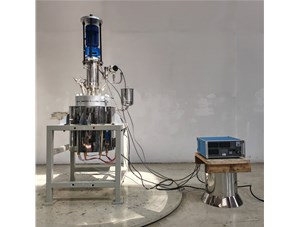 10L油浴電加熱電動(dòng)吊桿升降鈦材反應(yīng)釜已完工發(fā)往重慶